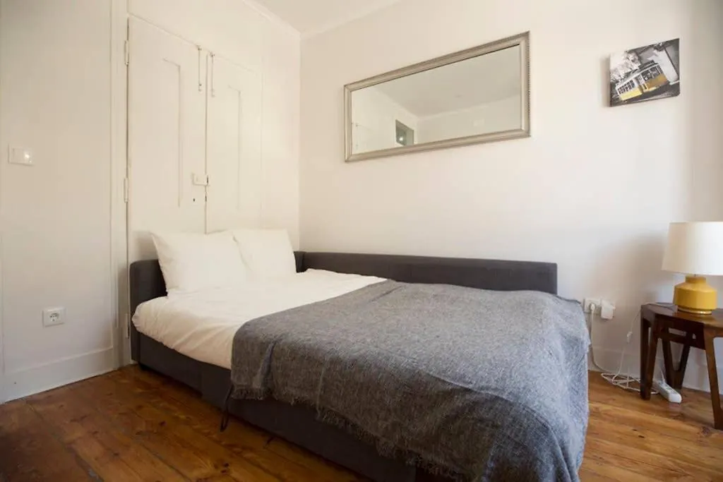 Ola Lisbon - Principe Real VII Apartment